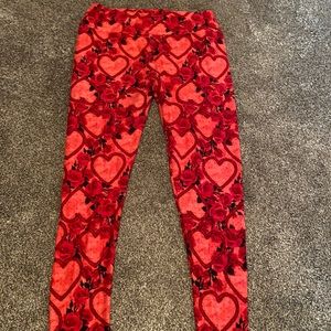 Lularoe leggings tall and curvy